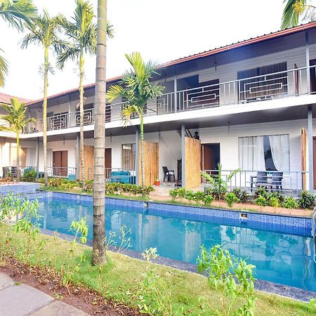 Fabhotel Morjim Bliss - 500M From Morjim Beach Exterior foto